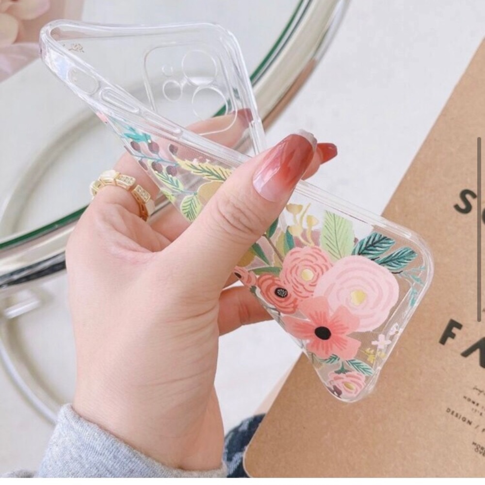 LAST ONE: Floral IPhone 13 phone case - Picture 3 of 5